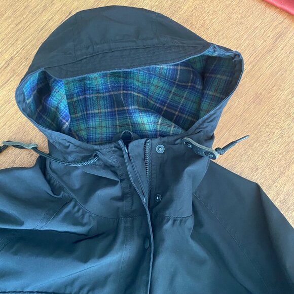 Men's Windproof Fall/Winter Penfield Parka -Black w. Plaid flannel lining - Med - Picture 14 of 14